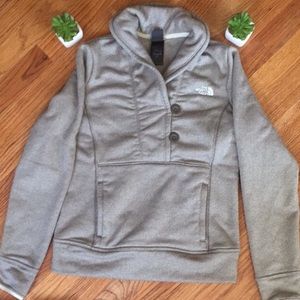 The North Face Pullover